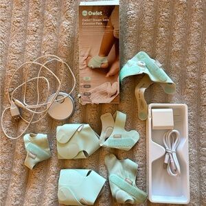 Owlet Dream Sock with Extension Pack in Mint Green